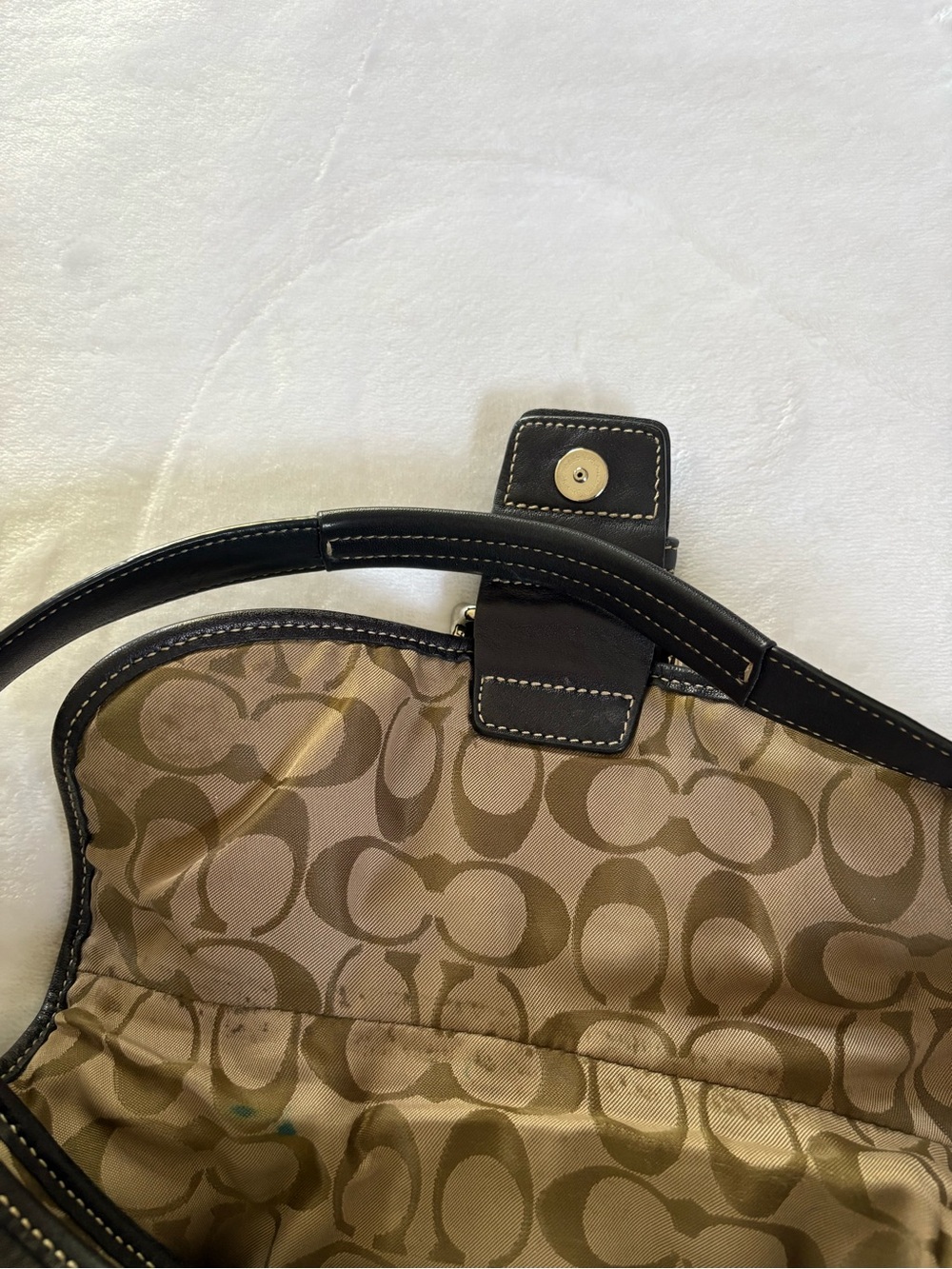 Vintage Coach Soho Flap Hobo Bag - Picture 6 of 10